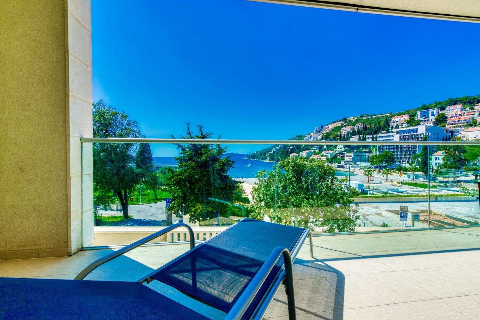 Apartments Dvori Lapad 2 Direct Sea View Dubrovnik Buitenkant foto
